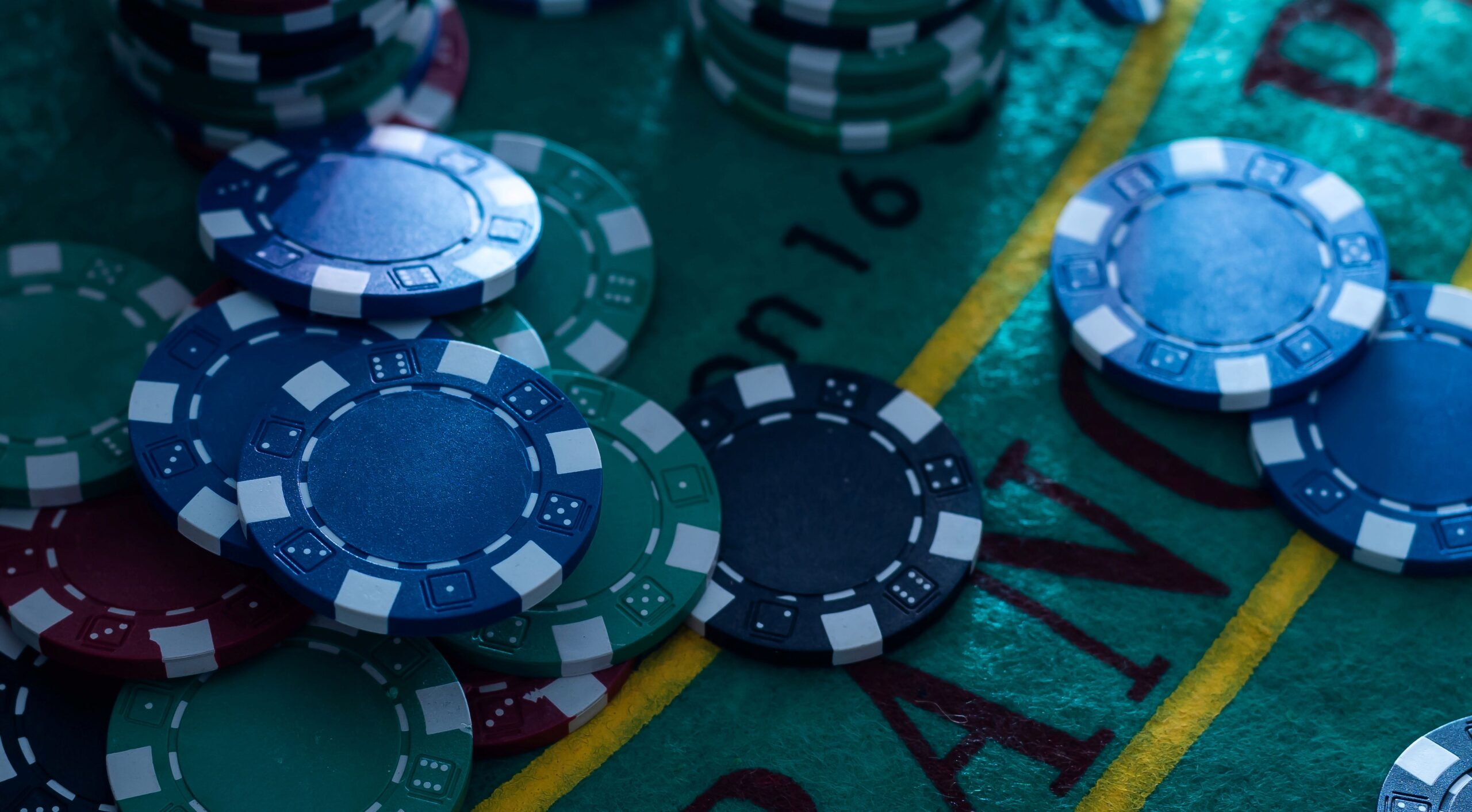 Full-scale online casino websites provide no-deposit free credits directly from the main website, bypassing agents, along with unrestricted free bonuses!!!